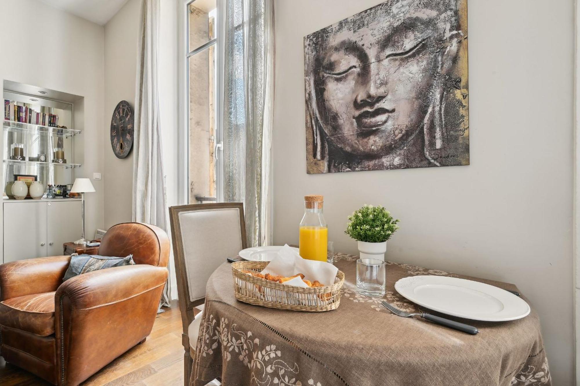Champs-Elysees & Arc De Triomphe - Cityapartmentstay Париж Екстериор снимка